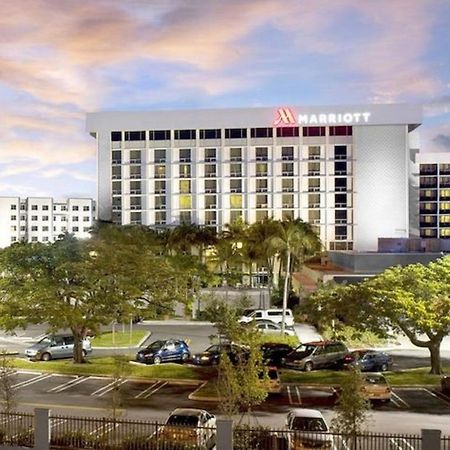 Miami Airport Marriott Hotell Exteriör bild